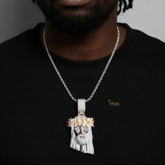 Luxury Hip Hop Iced Out Jesus Pendant with Crown of Thorns in Gold and Silver VVS Moissanite Diamonds Necklace for Men swandiamond
