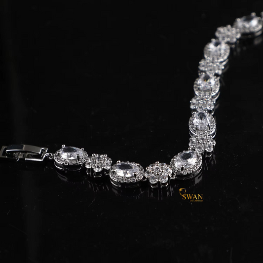 Vintage Oval and Round Cut Diamond Tennis Bracelet in White Gold Sparkling Natural Diamond Jewelry Elegant Luxury Gift for Her swandiamond