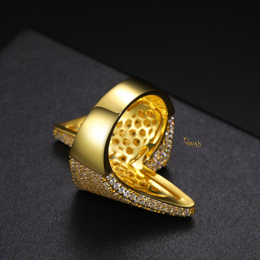 Arrow Hip Hop Ring Iced Out Gold and Diamond Bling Statement Jewelry for Rappers Streetwear Icons and Trendsetters SwanDiamond