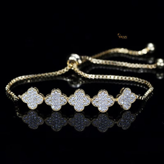 Elegant Clover Shape Diamond Bracelet in White Gold Sparkling Natural Diamond Jewelry Luxury Adjustable Gift for Her swandiamond