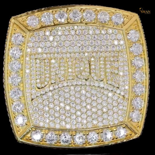 Unique Custom Hip Hop Ring & Diamond Gold and Silver Micro Pave Bling Statement Jewelry for Rappers and Trendsetters SwanDiamond