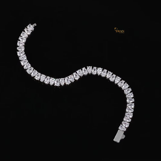 Elegant Pear Cut Diamond Tennis Bracelet in White Gold Sparkling Natural Diamond Jewelry Timeless Luxury Statement Gift for Her swandiamond
